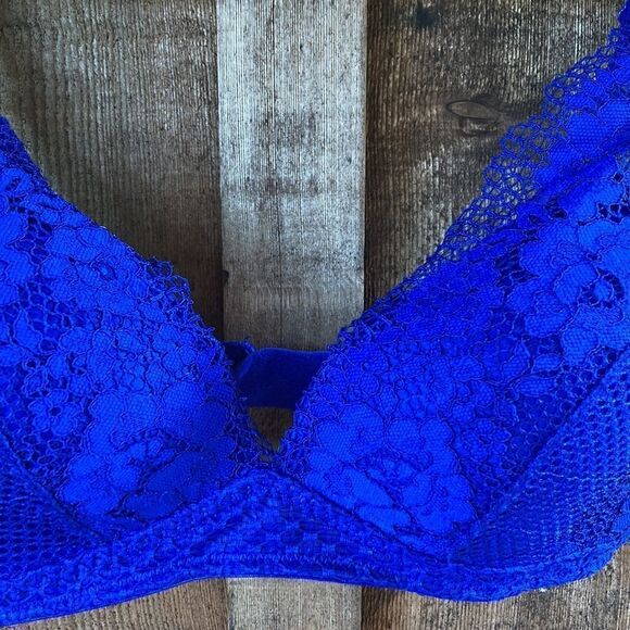 Ambrielle Lace Bra  - Picture 2 of 4